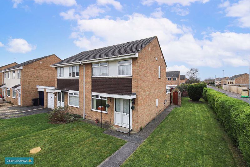 3 bed semidetached house for sale in Juniper Close, Bridgwater TA6