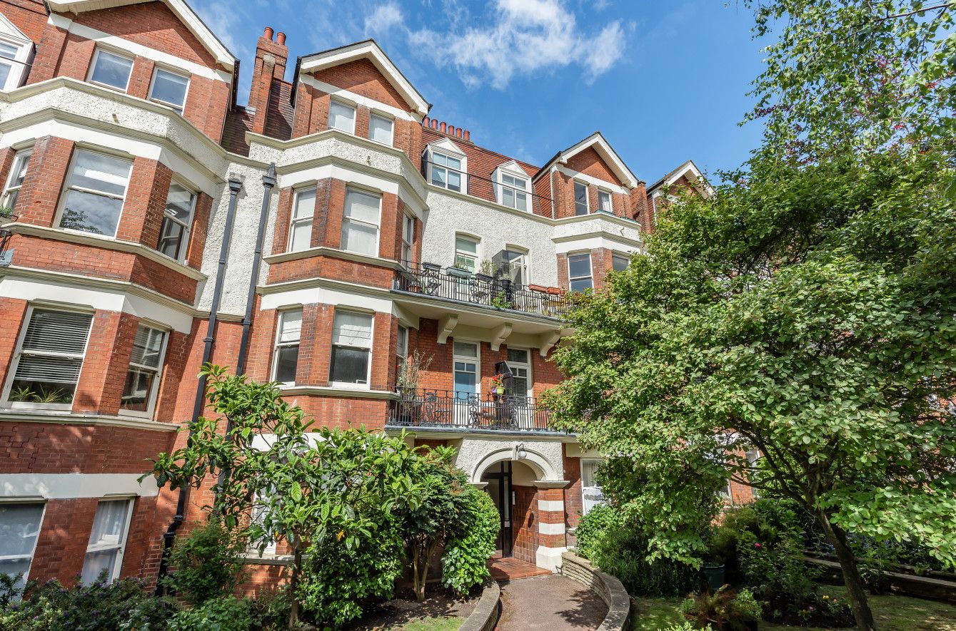3 bed flat for sale in Harvard Court, Honeybourne Road, West Hampstead
