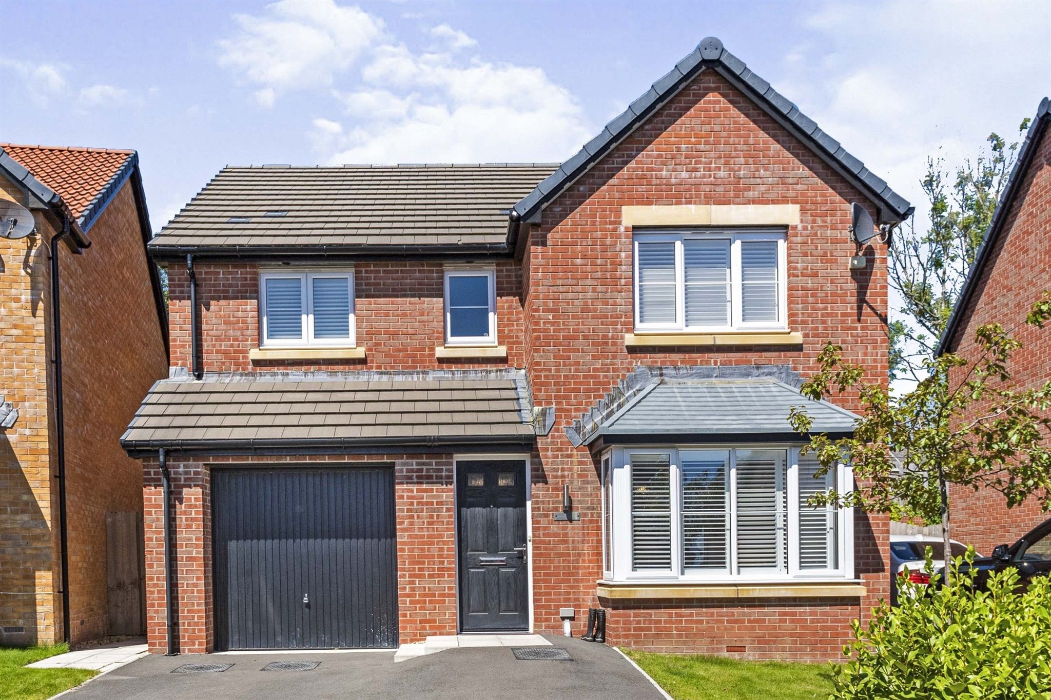 4 bed detached house for sale in Awel Y Mor, Sketty, Swansea SA2 Zoopla