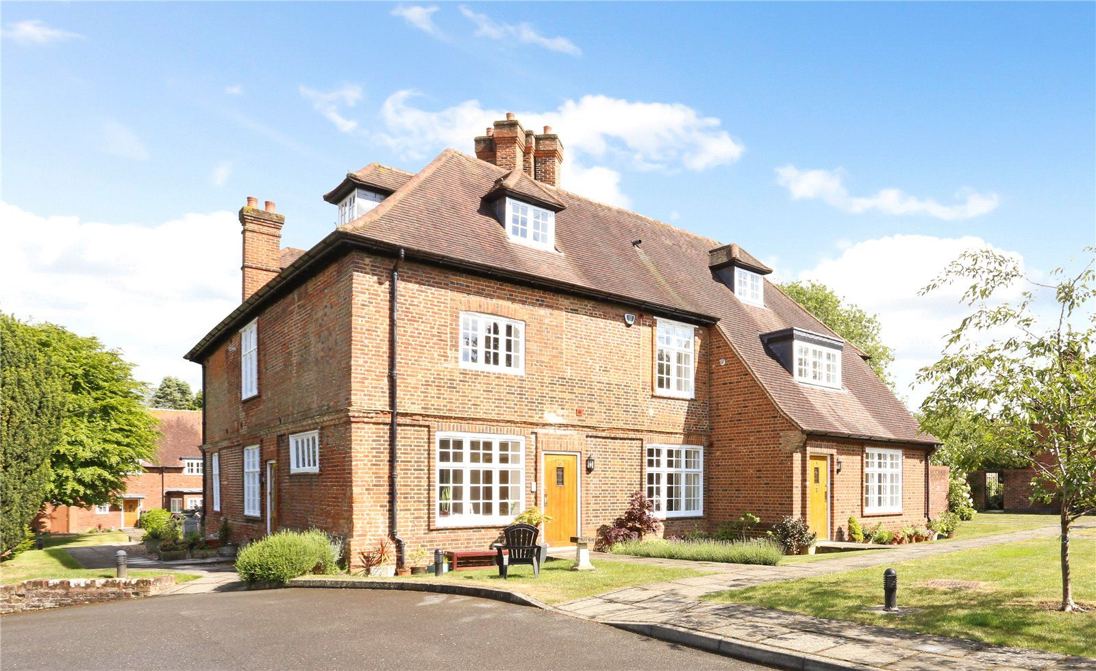 4 bed flat for sale in Digswell Lodge, Digswell Rise, Welwyn Garden