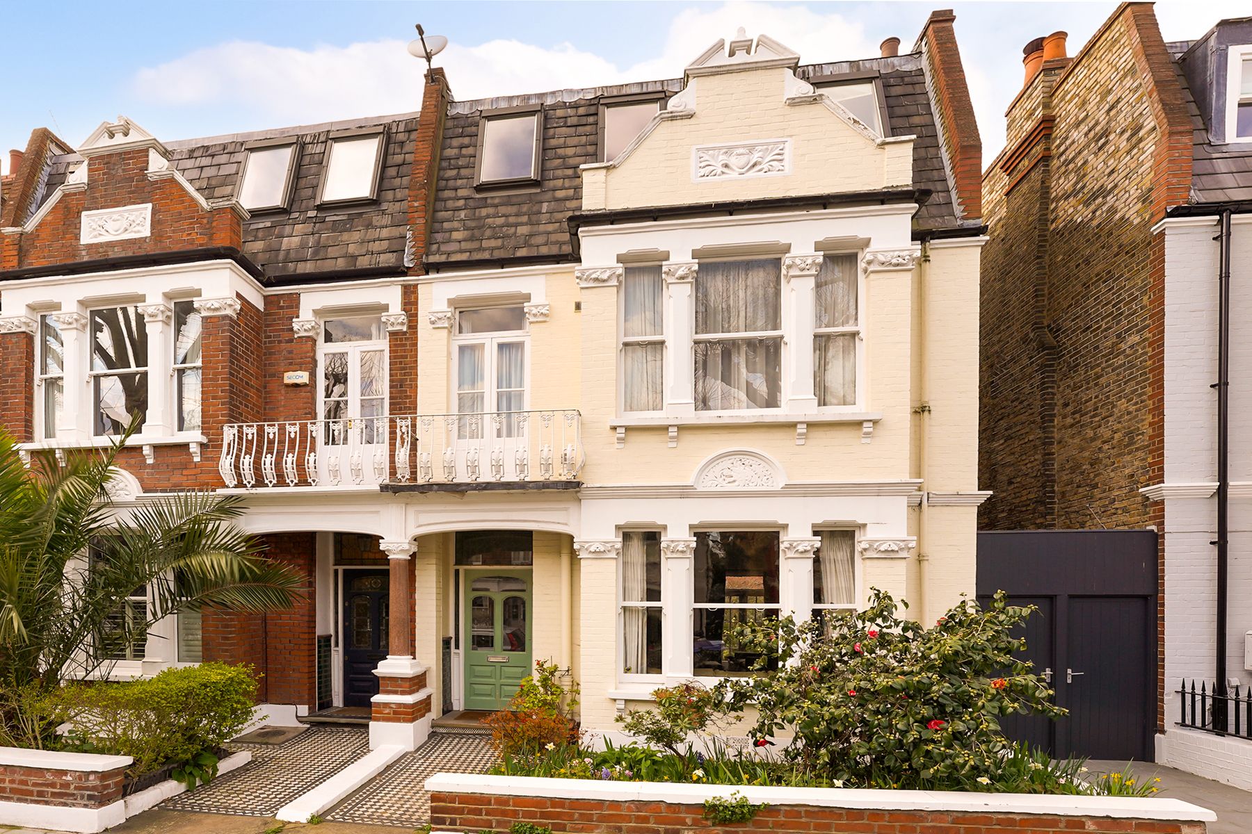 5 bed semidetached house for sale in Ellerby Street, Park