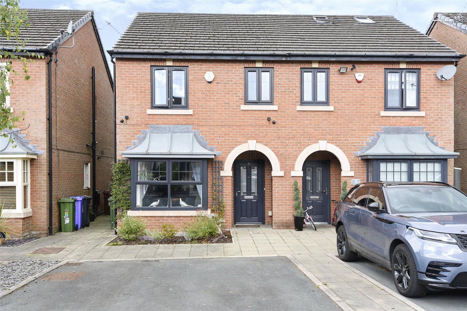 3 bed semidetached house for sale in Lakes View, Stalybridge SK15 Zoopla