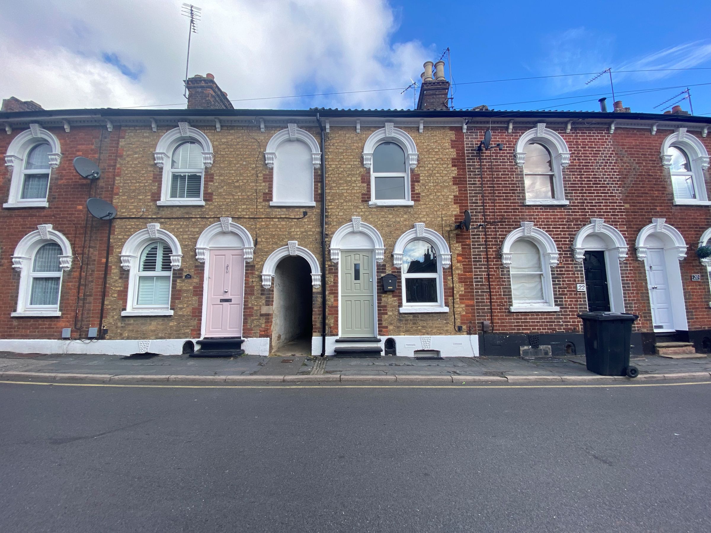 3 bed terraced house to rent in Edward Street, Dunstable LU6 Zoopla