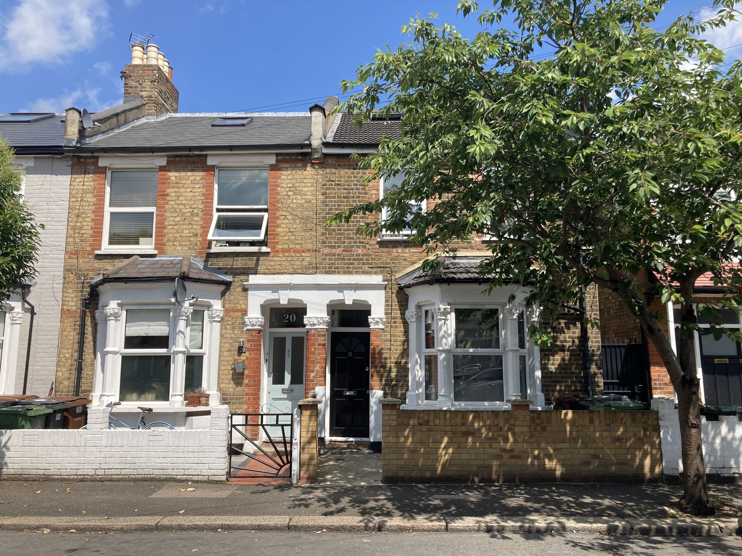 18 Thorpe Road, Walthamstow, London E17  