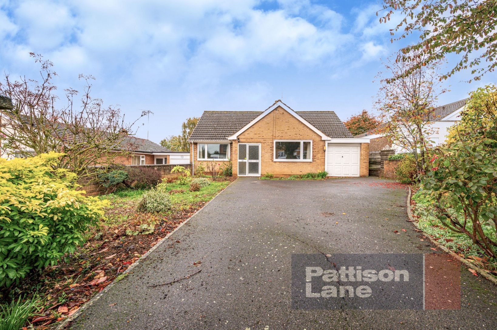 4 bed detached house for sale in Ise Vale Avenue, Desborough, Kettering