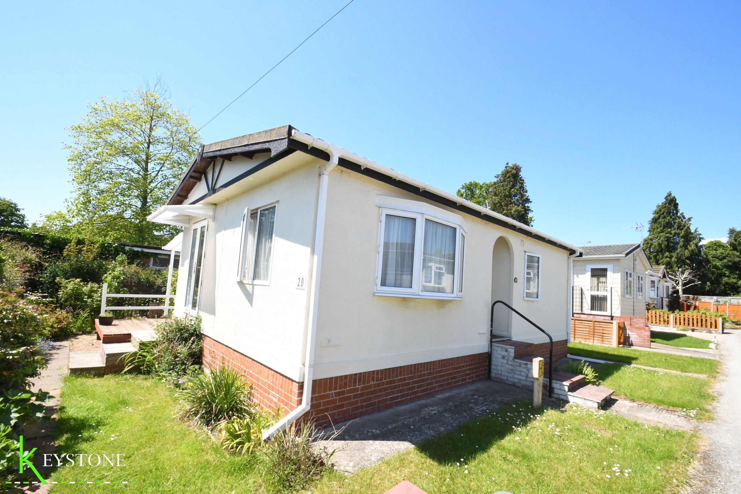2 bed mobile/park home for sale in Bourne Park Residential Park