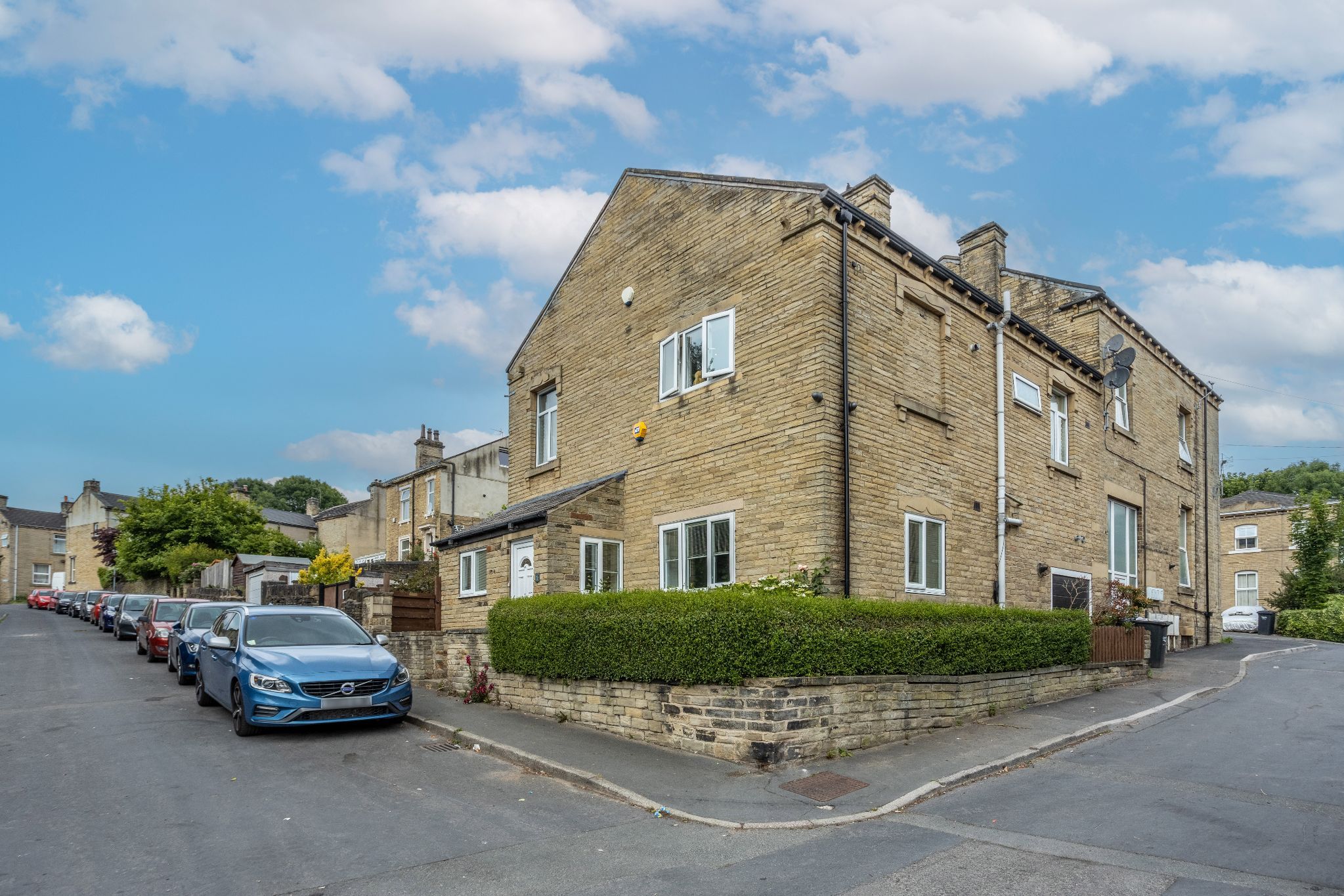 5 bed detached house for sale in Bryan Street, Rastrick, Brighouse HD6