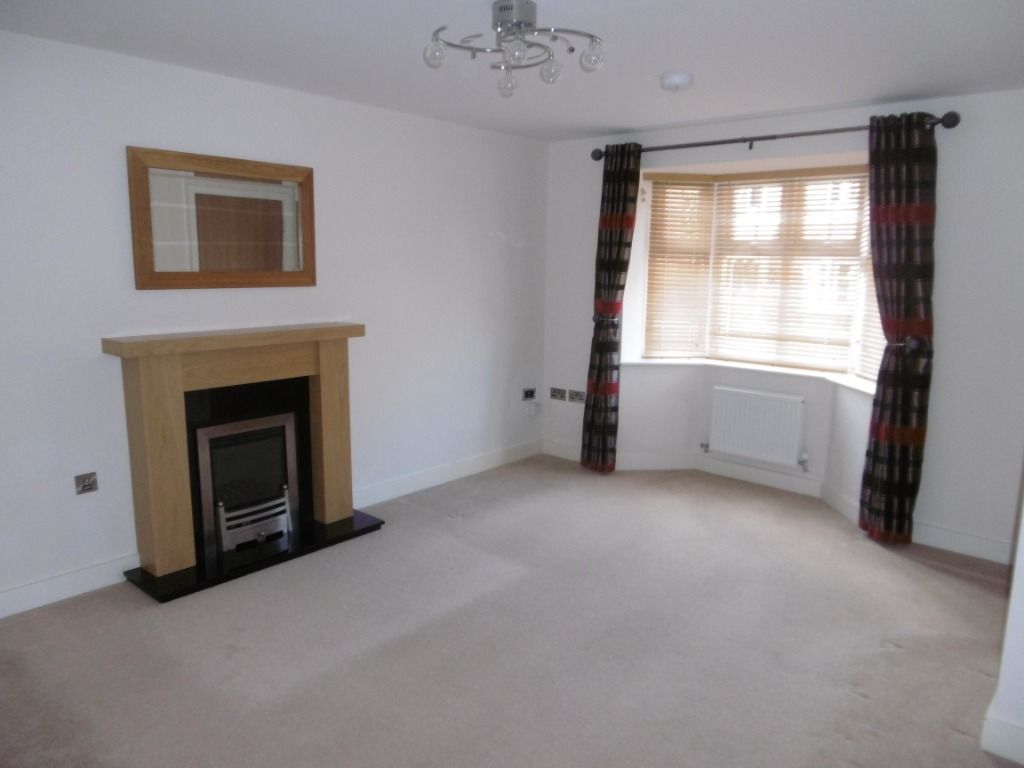 3 bed detached house to rent in Glengarry Way, Greylees, Sleaford NG34
