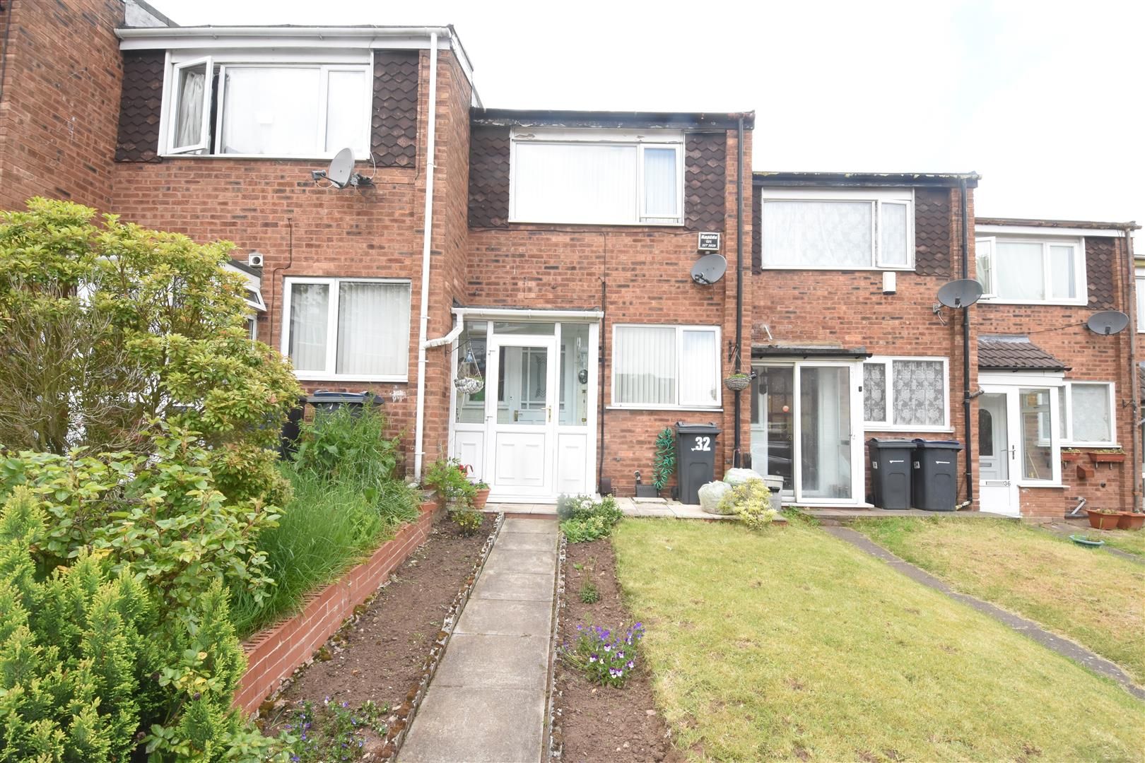 Oxford Close, Ward End, Birmingham B8  