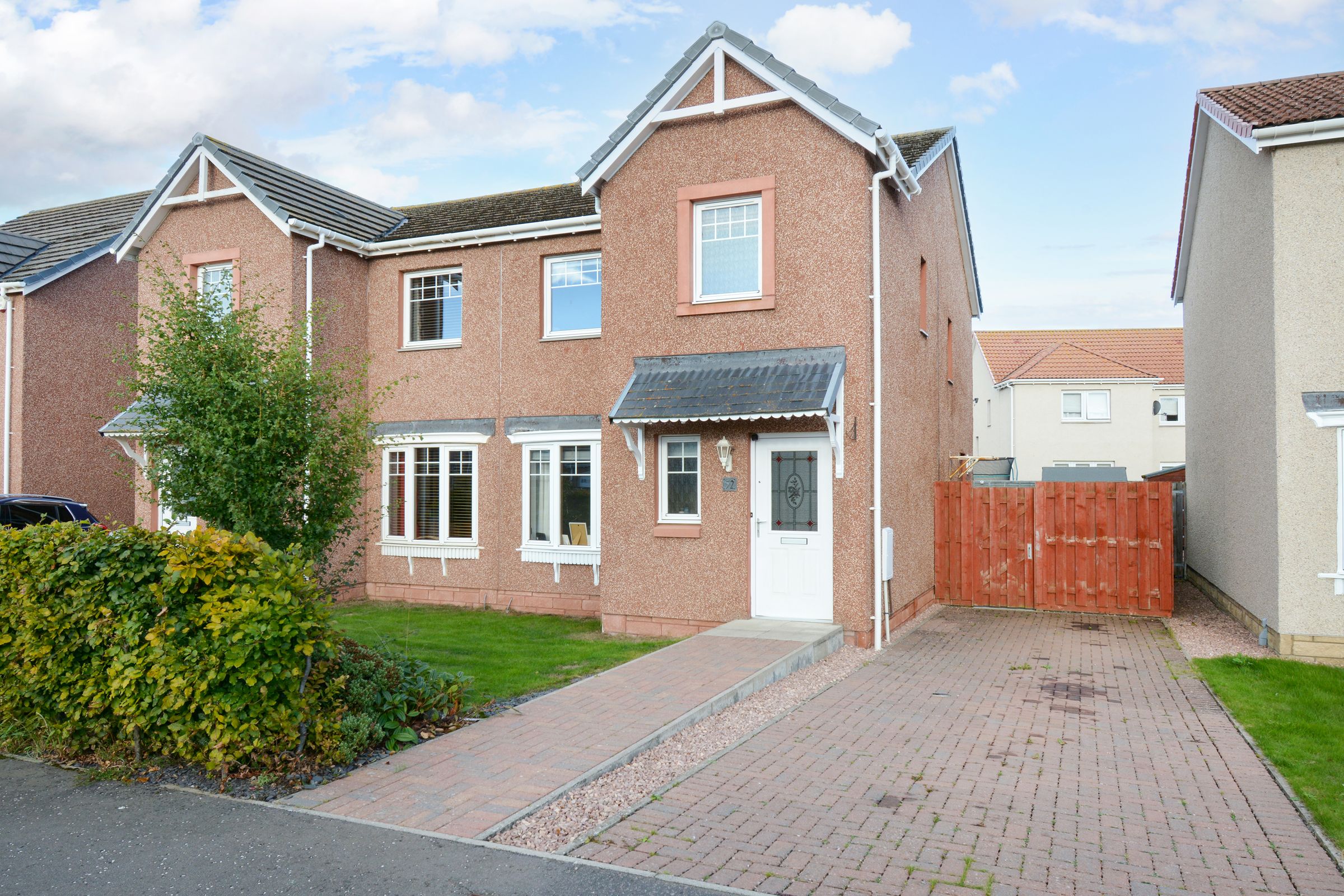 3 bed semidetached house for sale in Mallard Drive, Montrose DD10 Zoopla