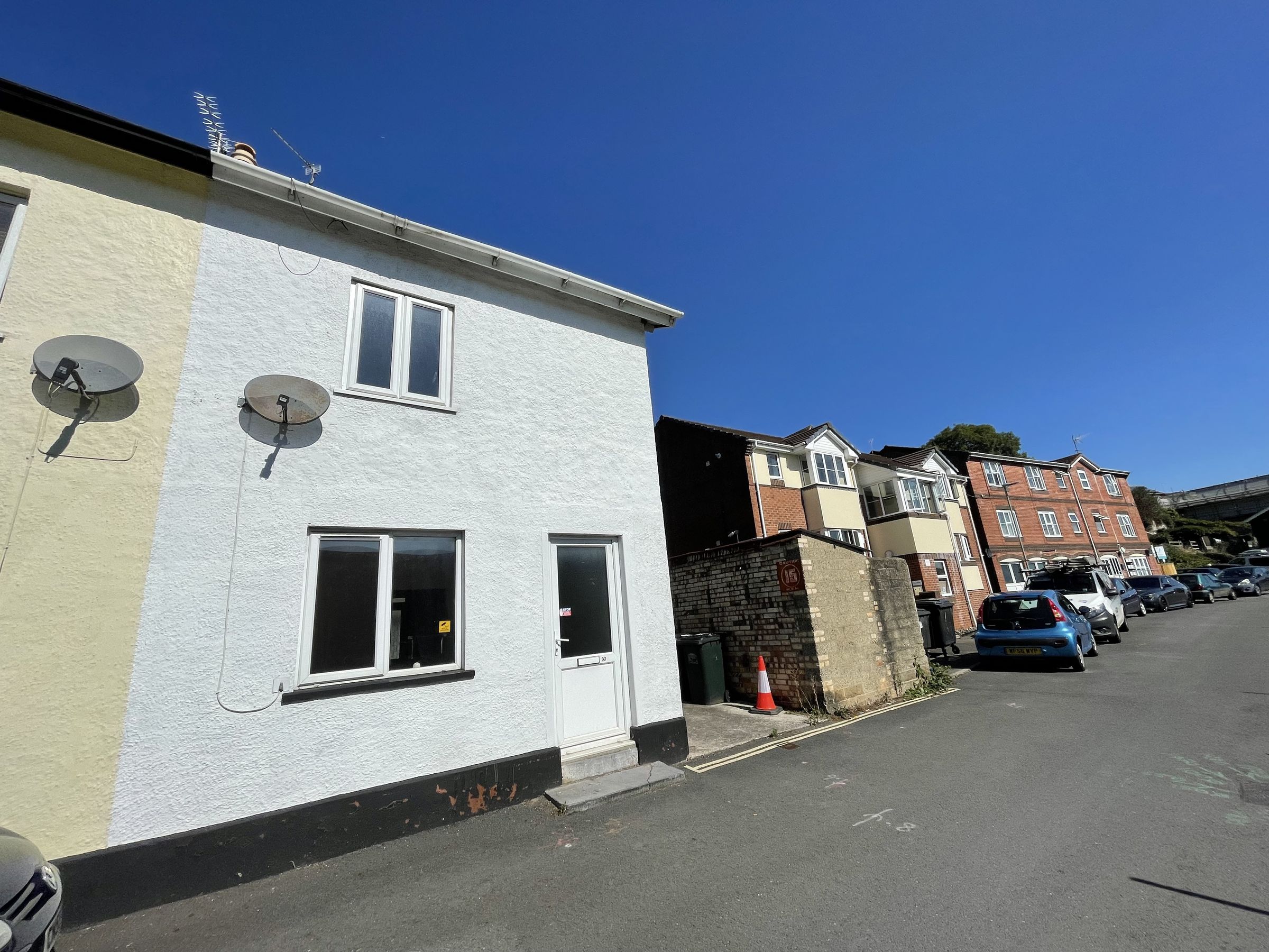 2 bed flat to rent in Bradley Lane, Newton Abbot TQ12 Zoopla