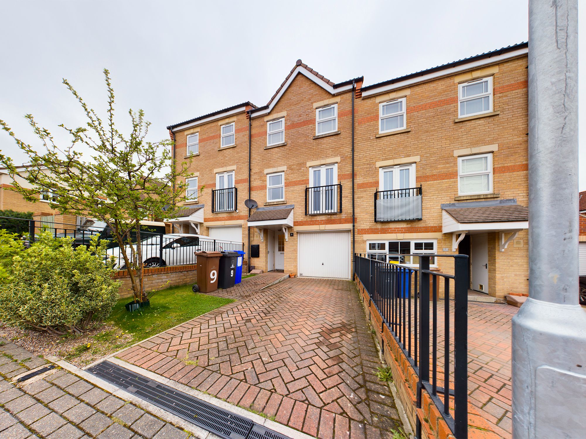 3 bed terraced house for sale in Woodhead View, Jump, Barnsley S74 Zoopla