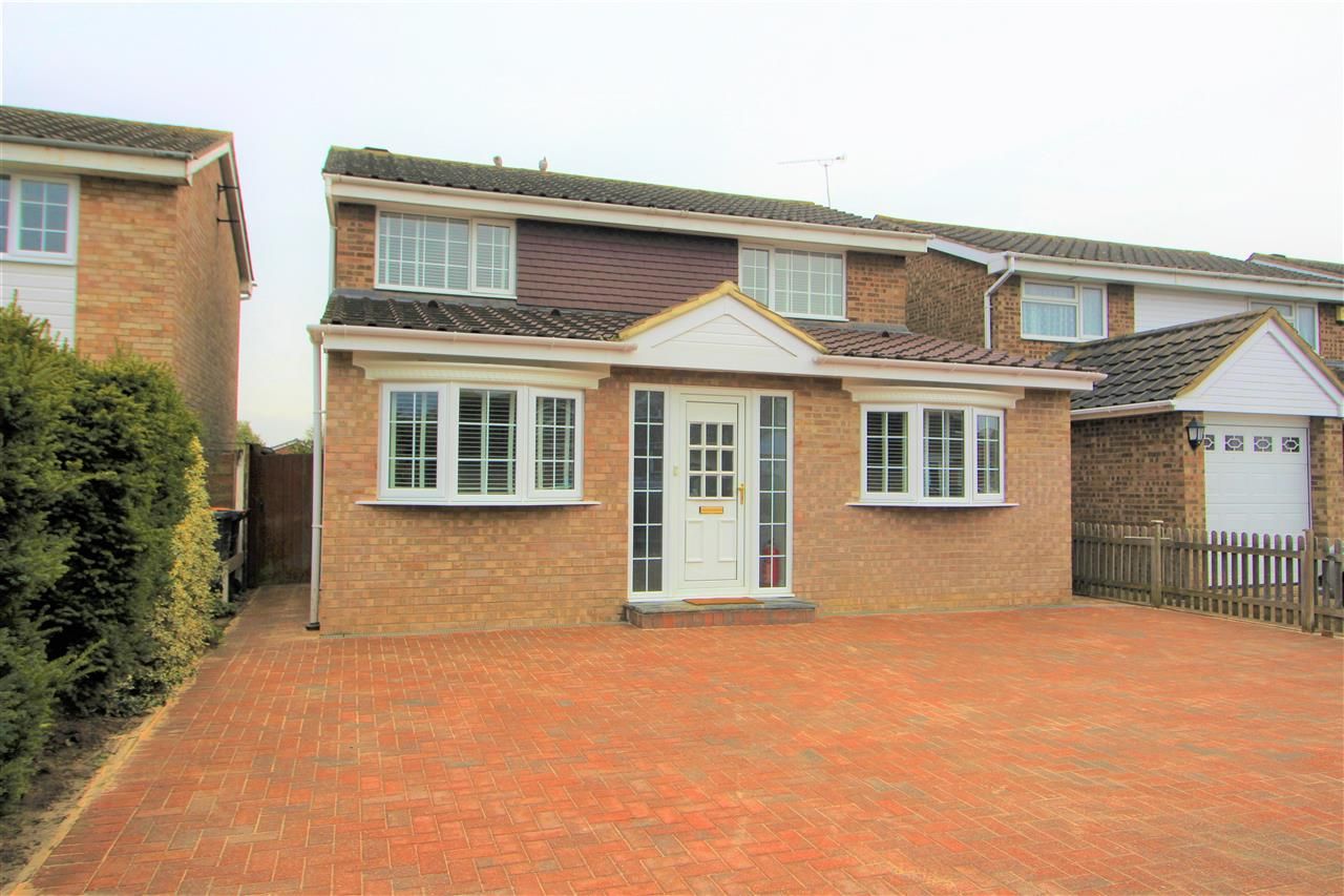 Widecombe Close Devon Park Bedford MK40  