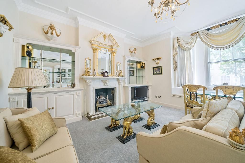 Cumberland Mansions, George Street, Marylebone, London W1H  