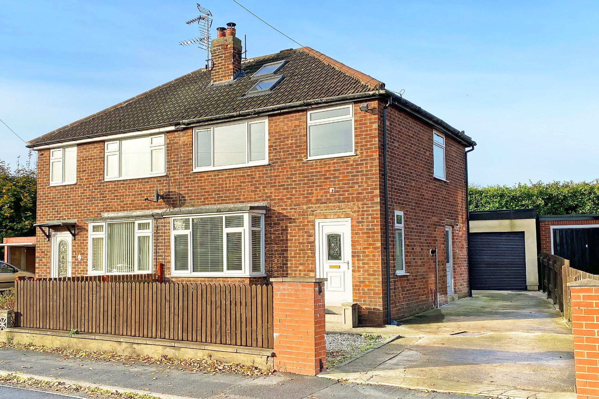 3 bed semidetached house for sale in Wedderburn Avenue, Harrogate HG2