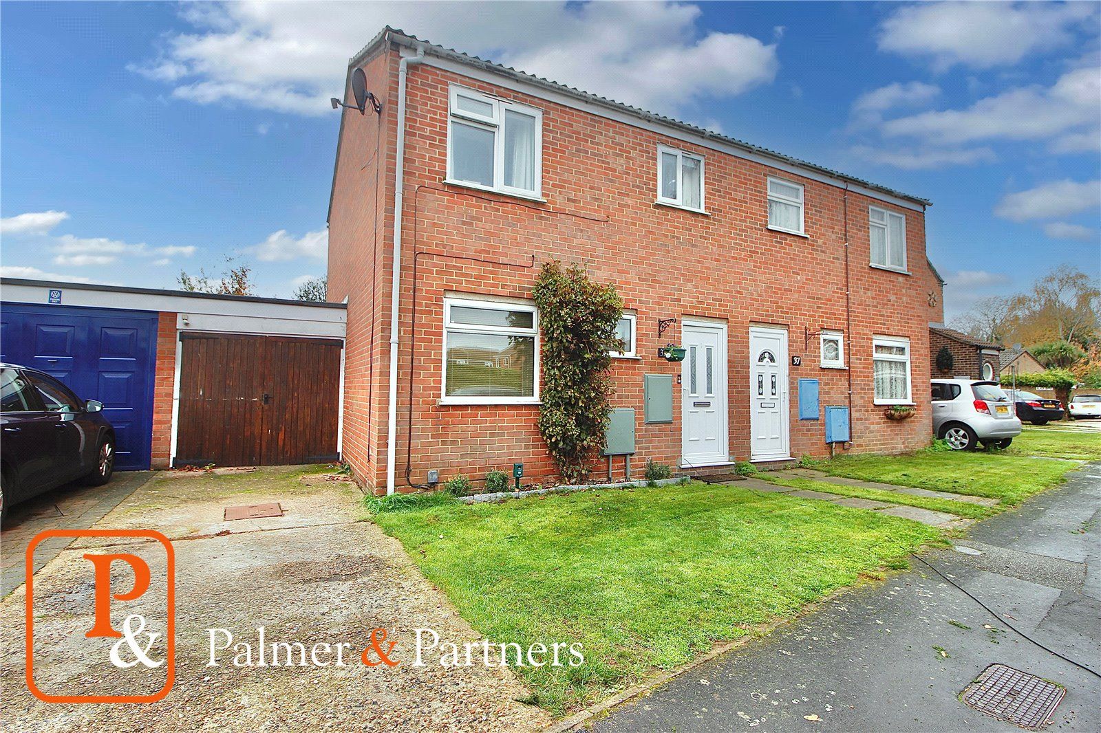 3 bed semidetached house for sale in Dains Place, Trimley St. Mary