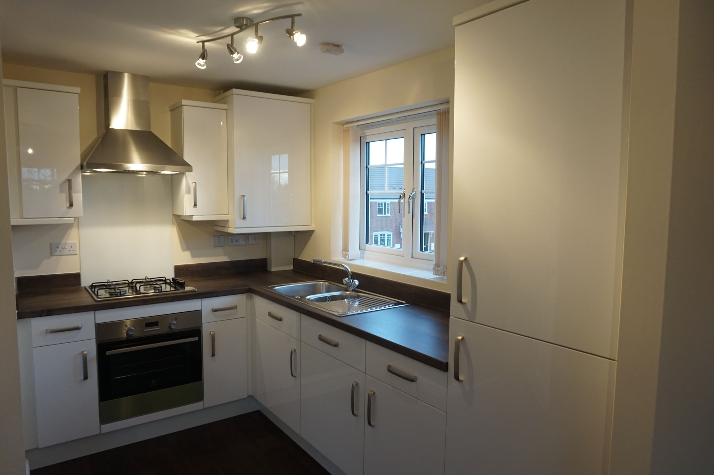New home, 2 bed flat for sale in Martineau Drive, Harborne B32 Zoopla