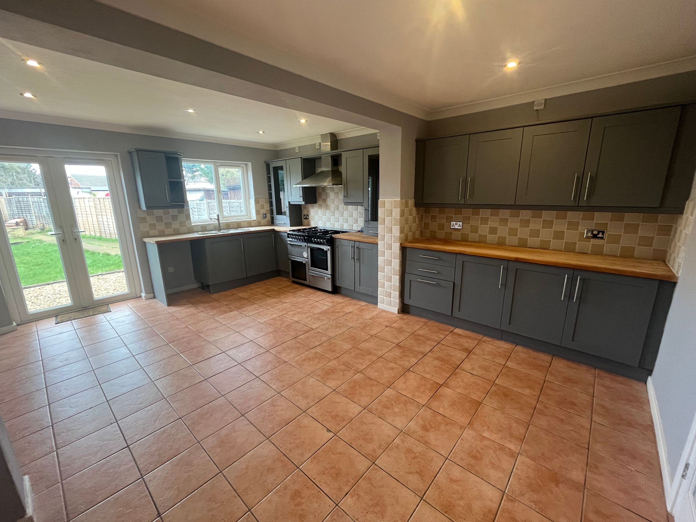 3 bed property to rent in St. Martins Mews, St. Martins Street