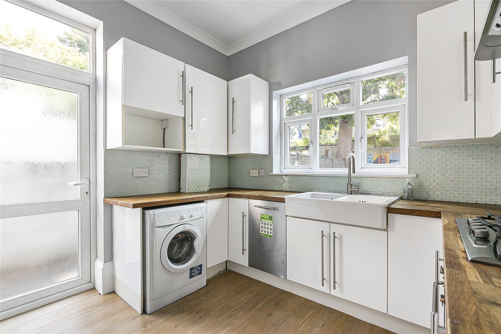 1 bed flat to rent in Lea Bridge Road, London E5 Zoopla