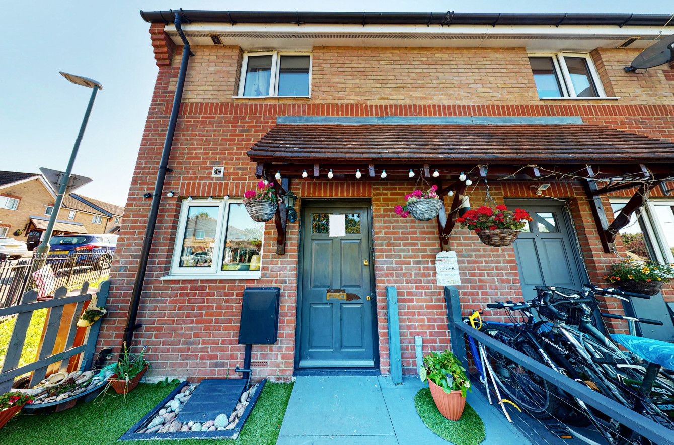 Mcrae Lane, Mitcham CR4  