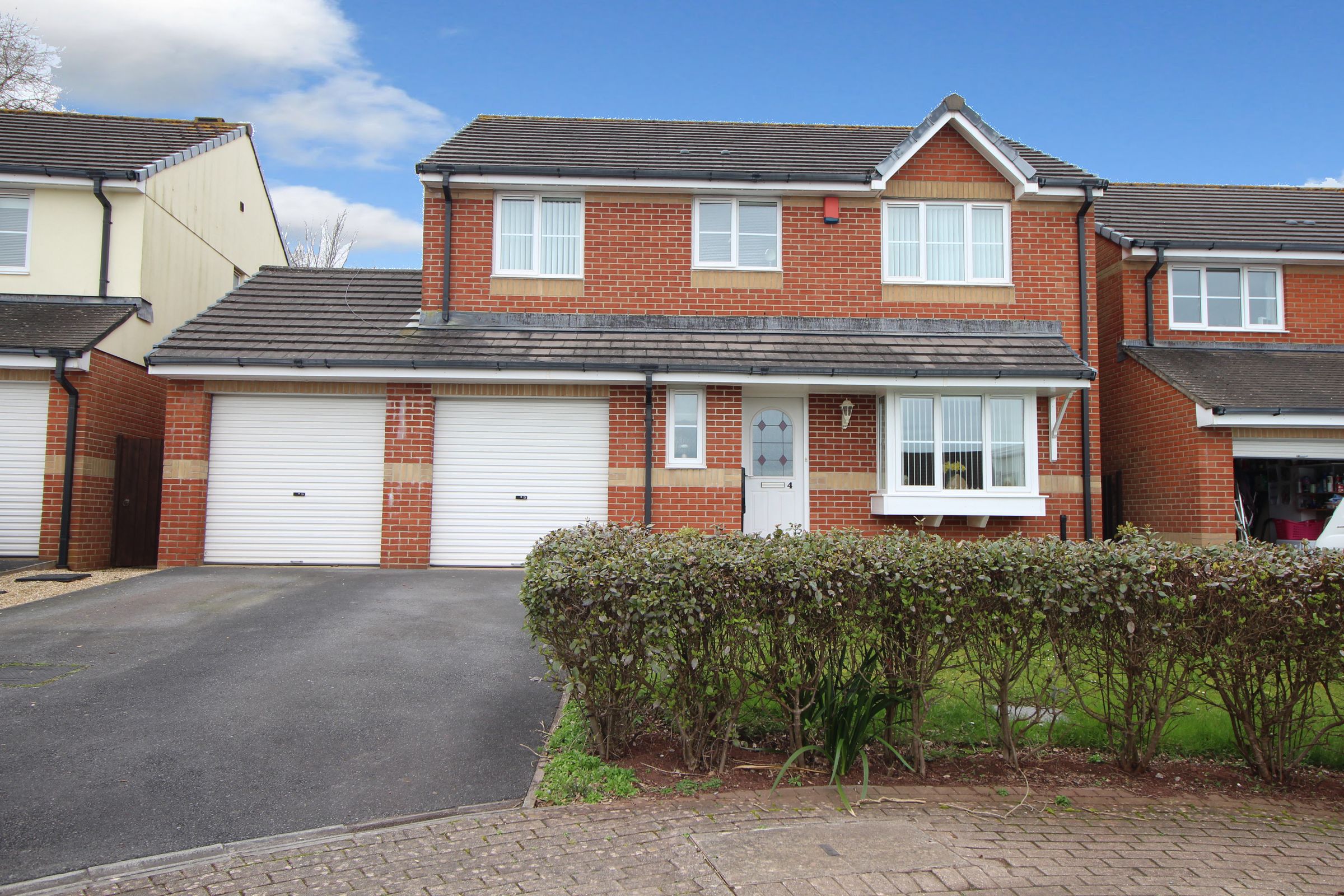4 bed detached house for sale in Watkins Way, Paignton TQ3 Zoopla