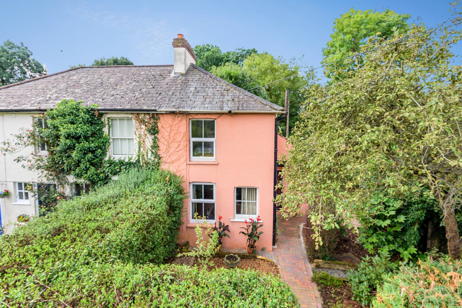 2 bed semidetached house for sale in Alexandra Road, Addlestone KT15