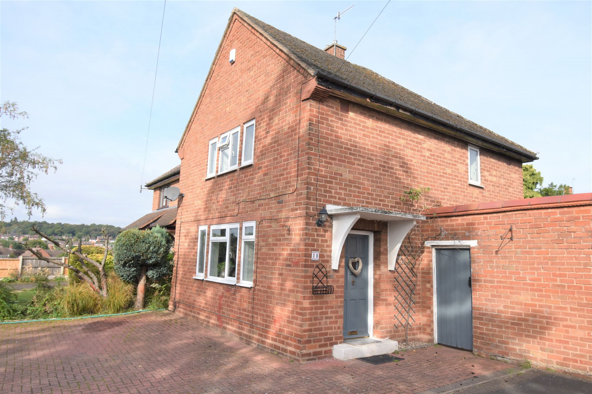 3 bed semidetached house for sale in Devon Road, Stourbridge, West