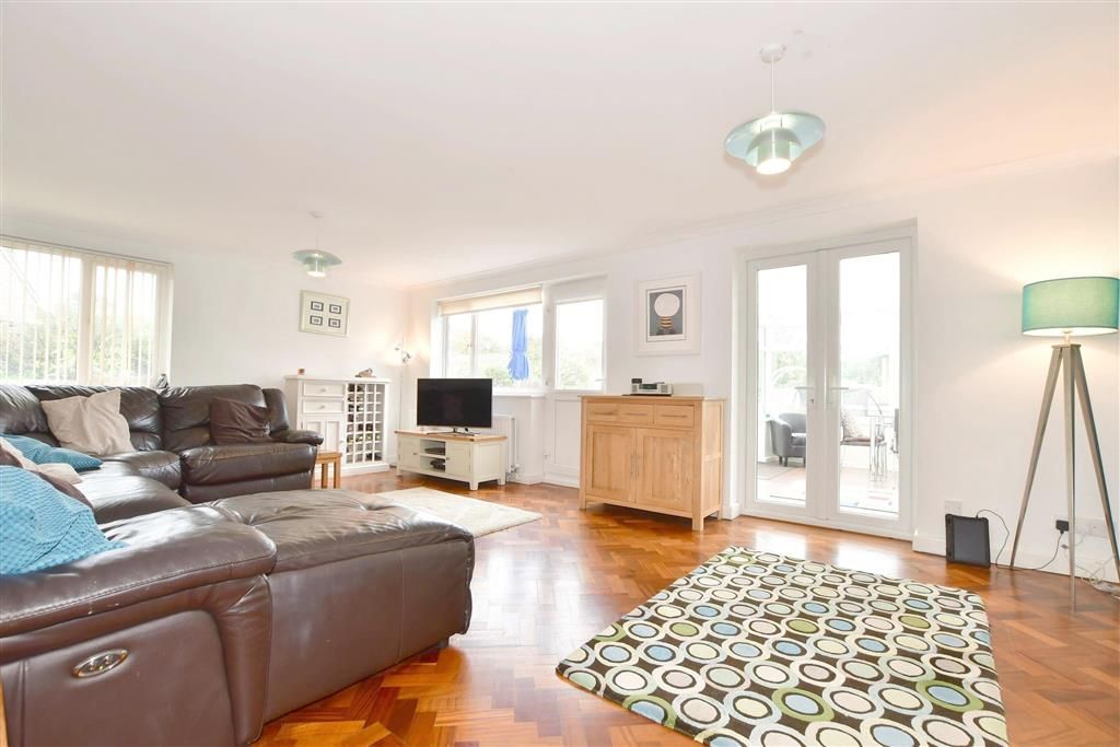 5 bed detached house for sale in Eridge Gardens, Crowborough, East