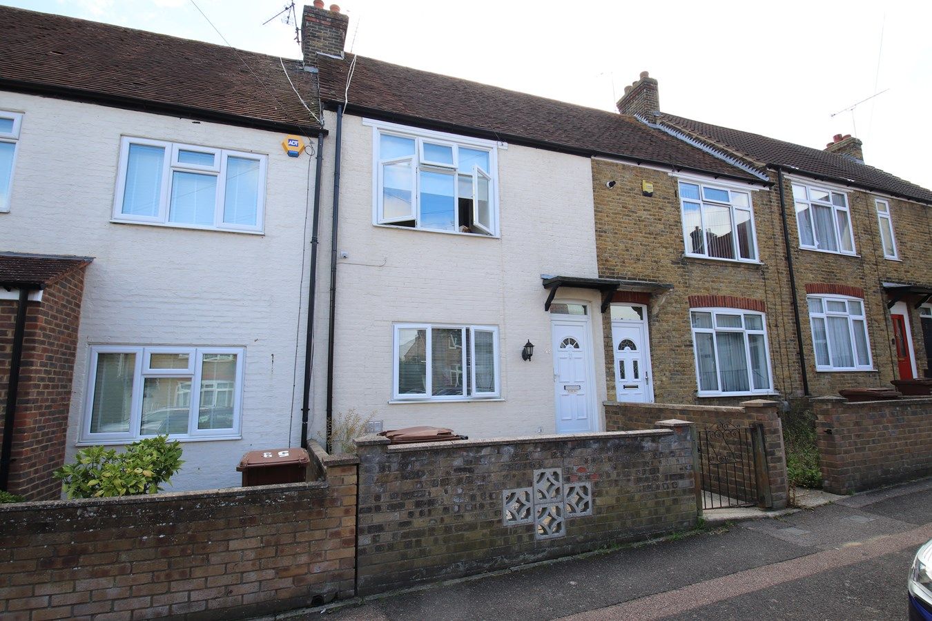 Fourth Avenue, Gillingham ME7  