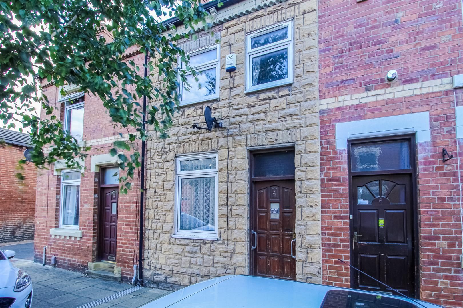 3 bed terraced house for sale in Richmond Street, Castleford WF10 Zoopla