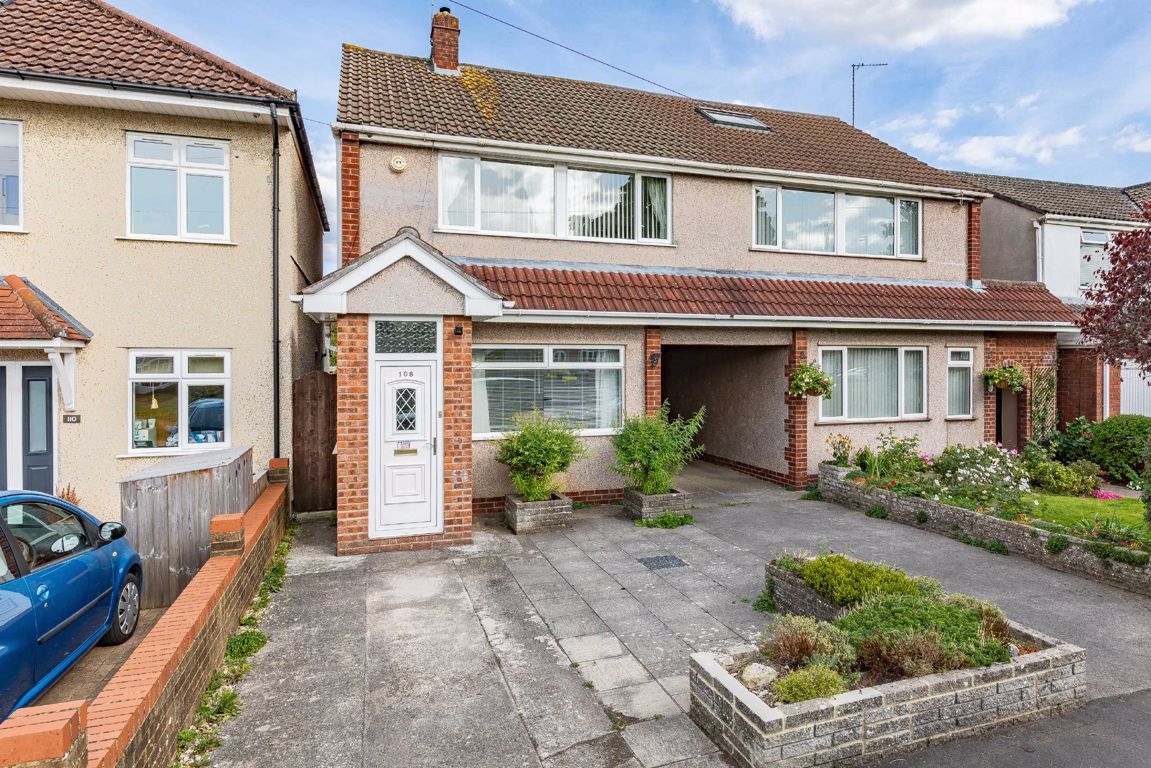 3 bed semidetached house for sale in Bromley Heath Road, Downend