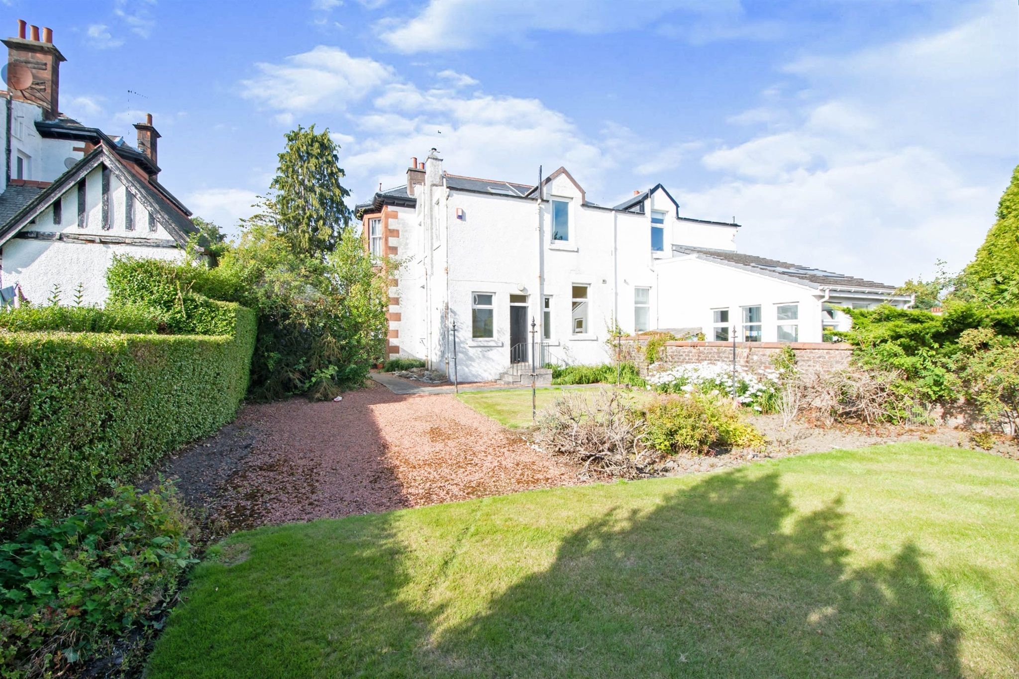 4 bed semidetached house for sale in Eastwoodmains Road, Giffnock