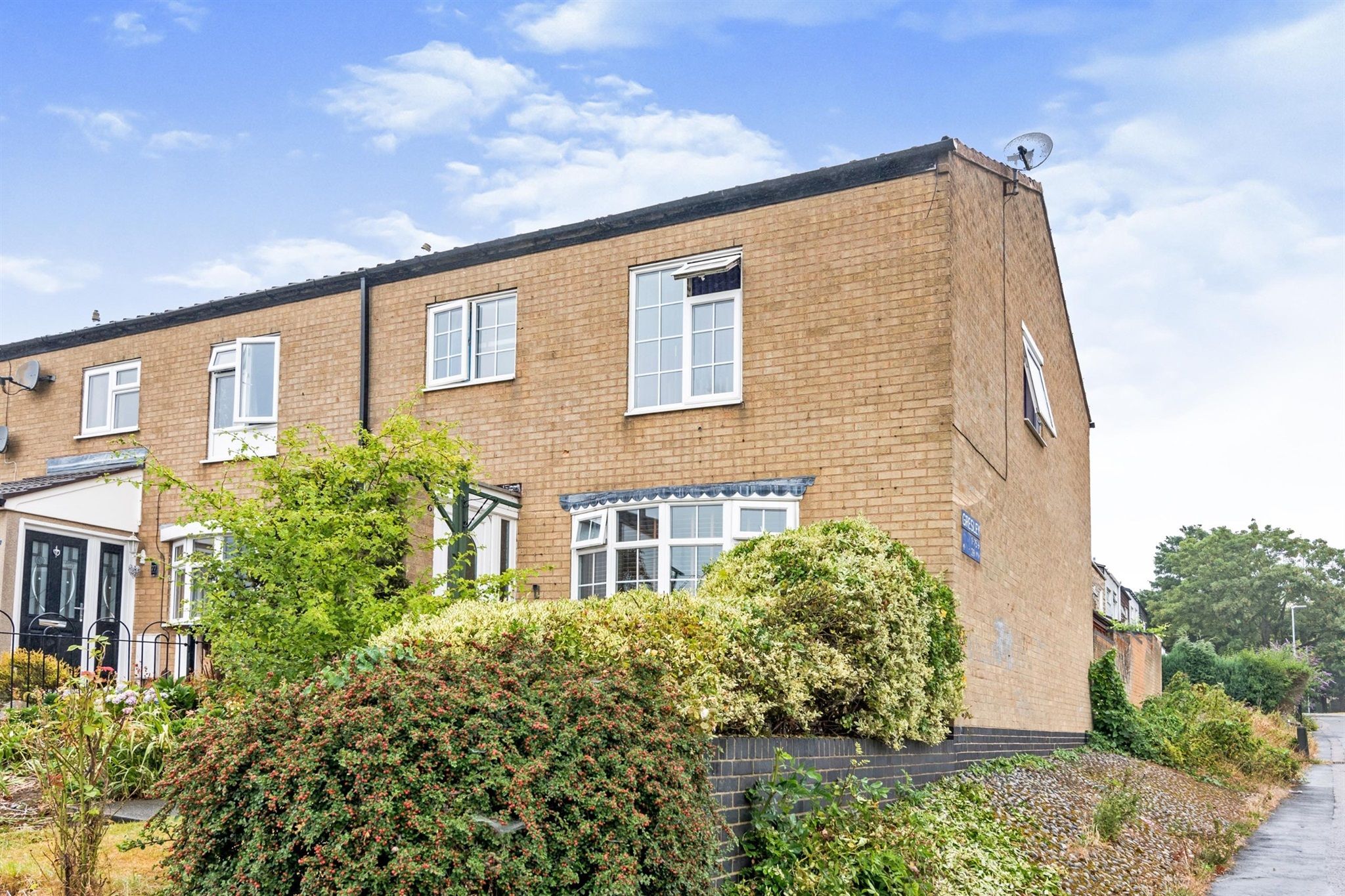 5 bed end terrace house for sale in Gresley, Tamworth B77 Zoopla