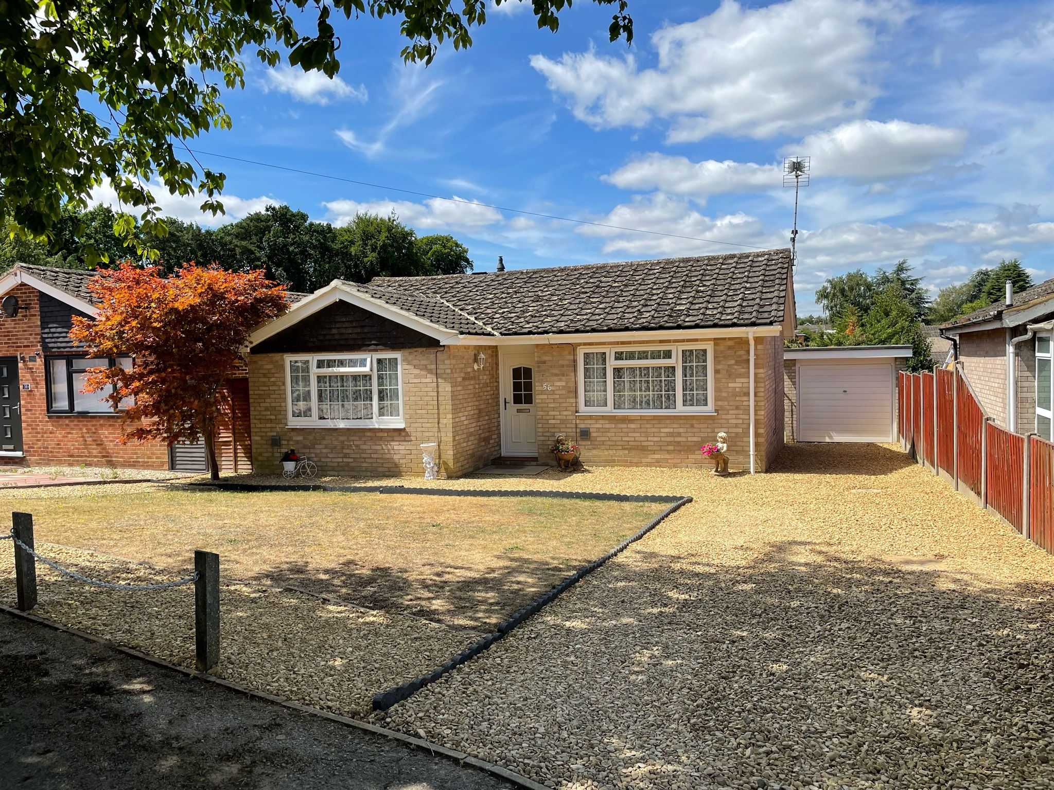 2 bed detached bungalow for sale in Robin Walk, Brandon IP27 Zoopla