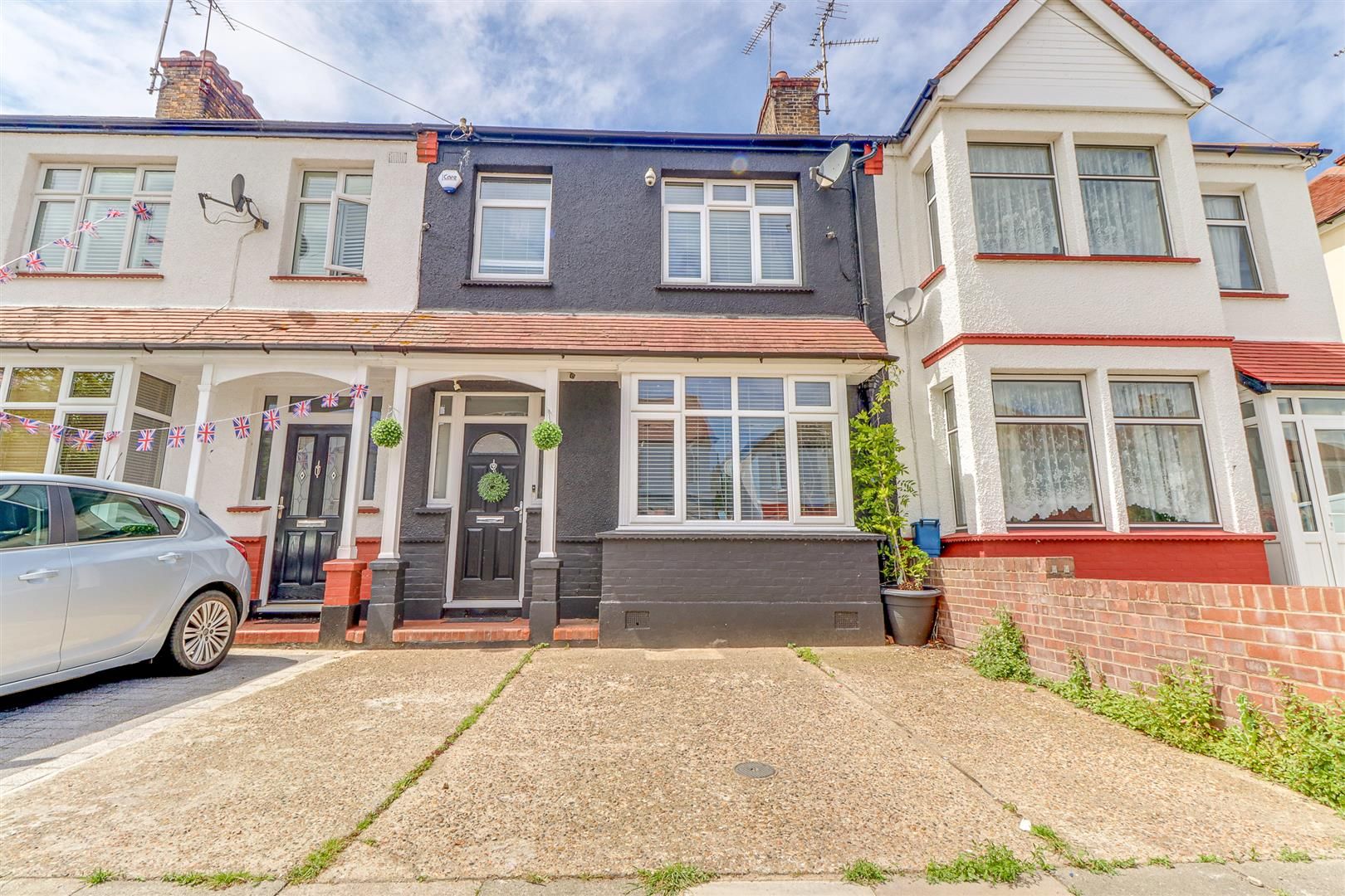 3 bed terraced house for sale in Seaforth Avenue, SouthendOnSea SS2