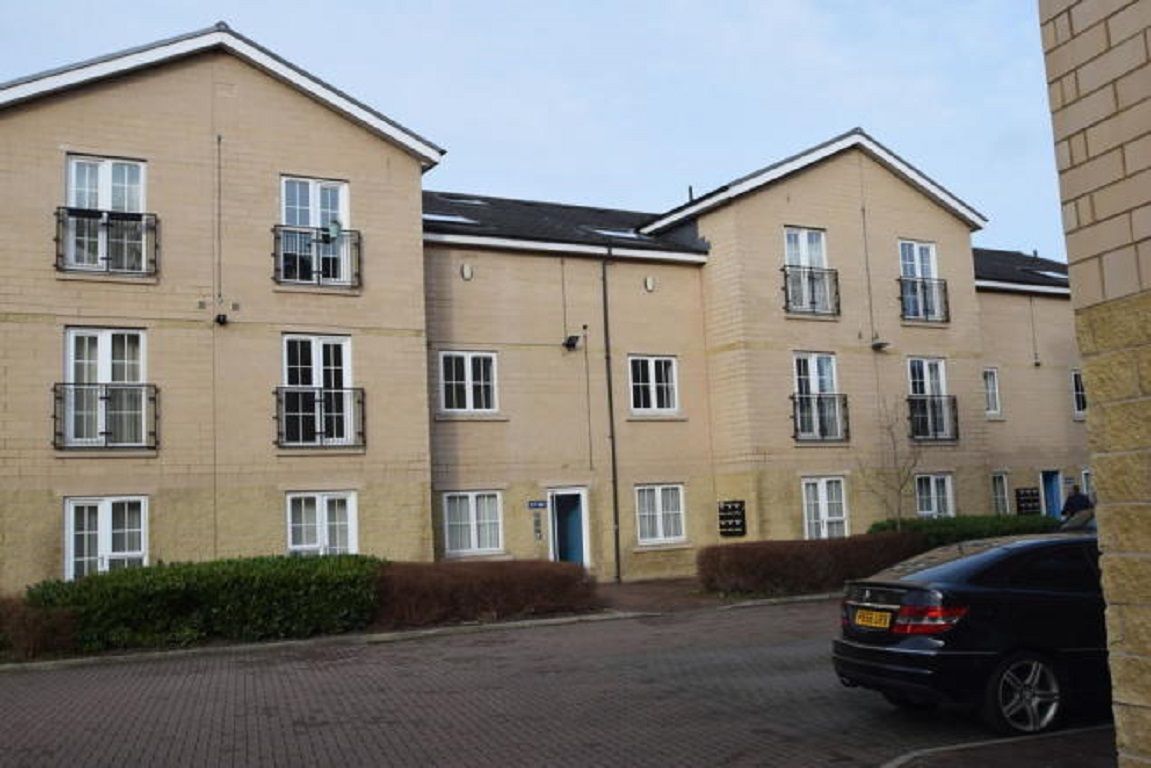 2 bed flat for sale in Dock Lane, Shipley BD17 Zoopla