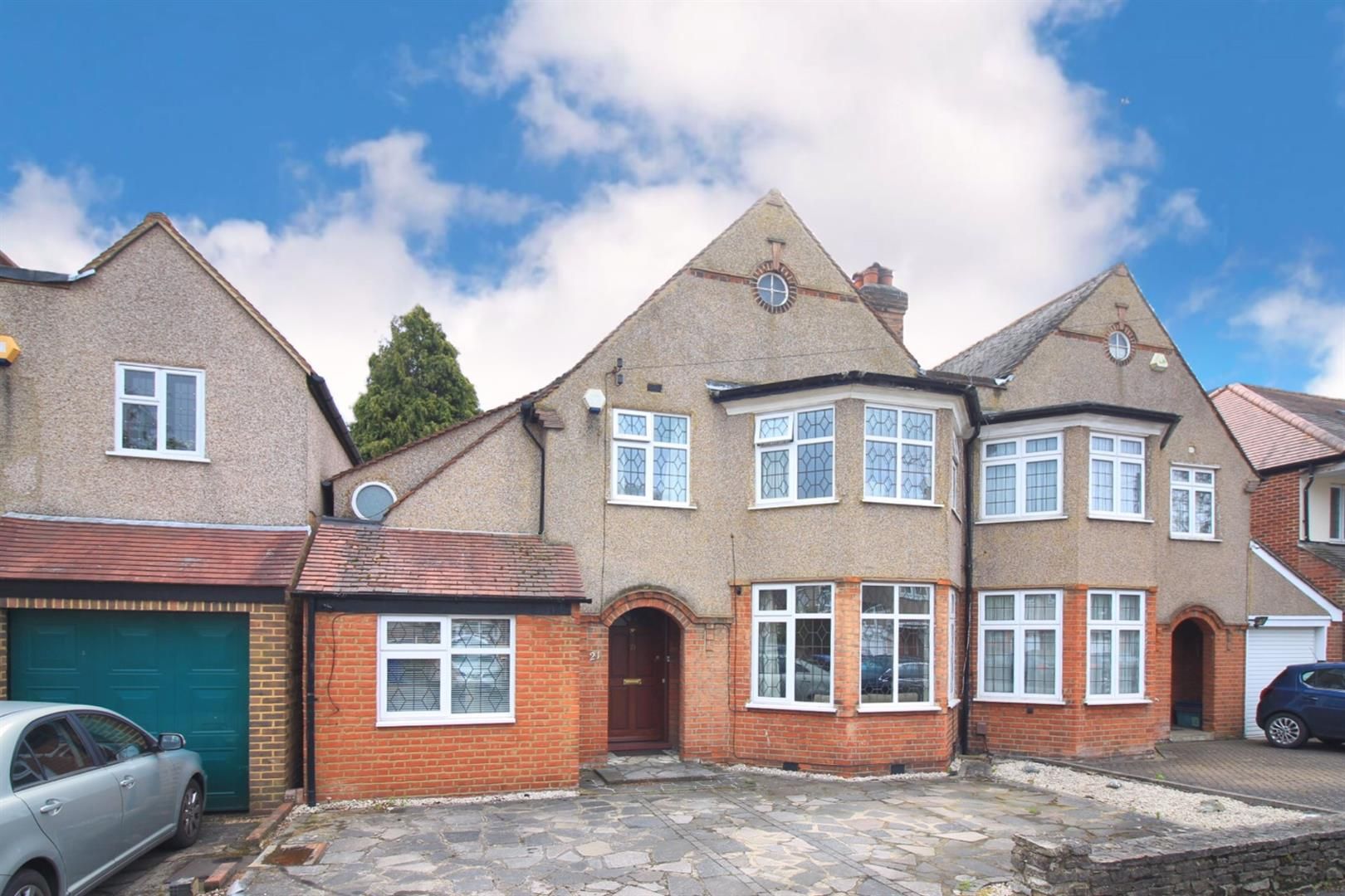 4 bed semidetached house for sale in Lingwood Gardens, Isleworth TW7 Zoopla