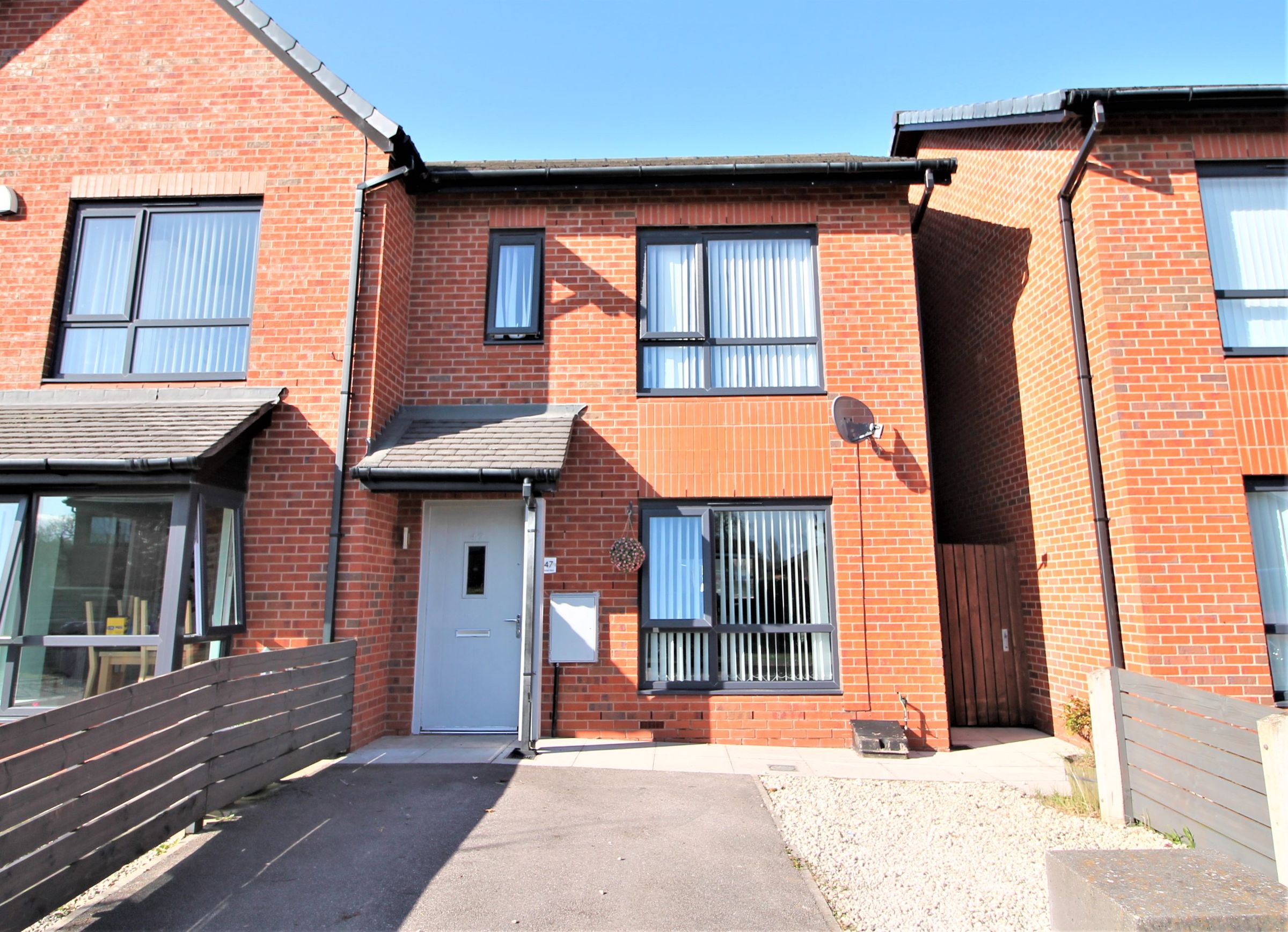 2 bed semidetached house for sale in Langshaw Lea, Netherley