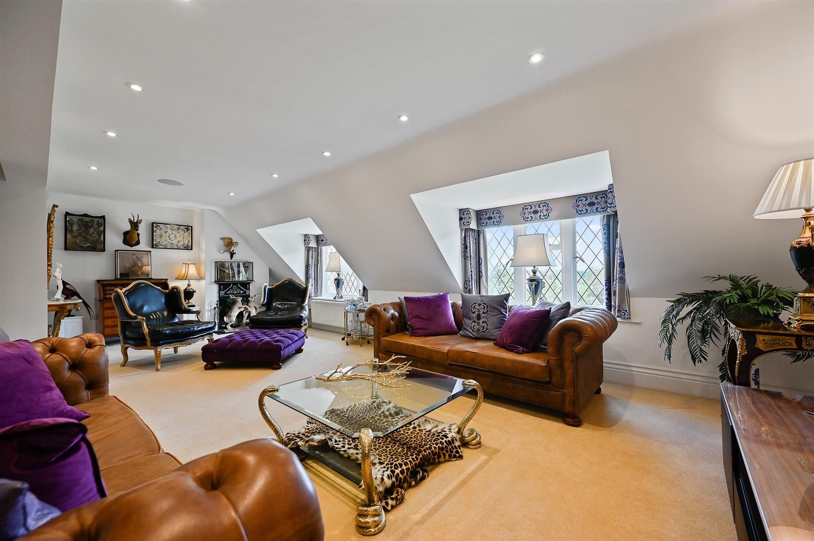 Holly Hill Park, Holly Hill Drive, Banstead SM7