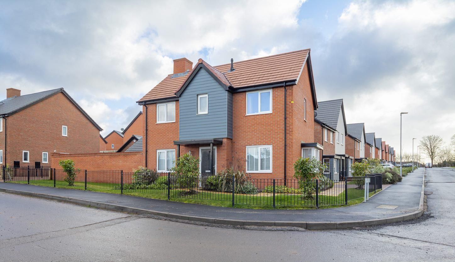 New home, 3 bed detached house for sale in Station Road, Ibstock