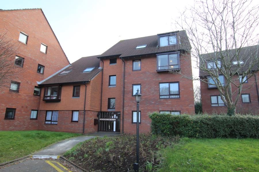 1 bed flat to rent in Marina Gardens, Fishponds, Bristol BS16 Zoopla