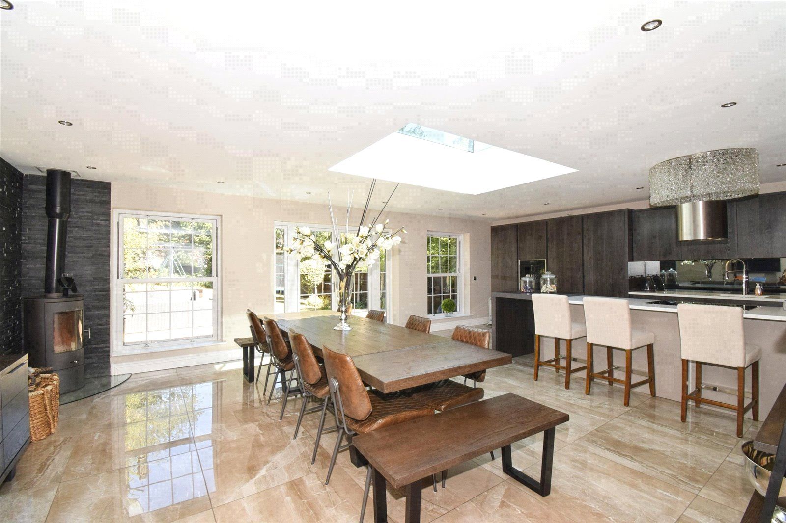 4 bed semidetached house for sale in Kedleston Avenue, Birstall