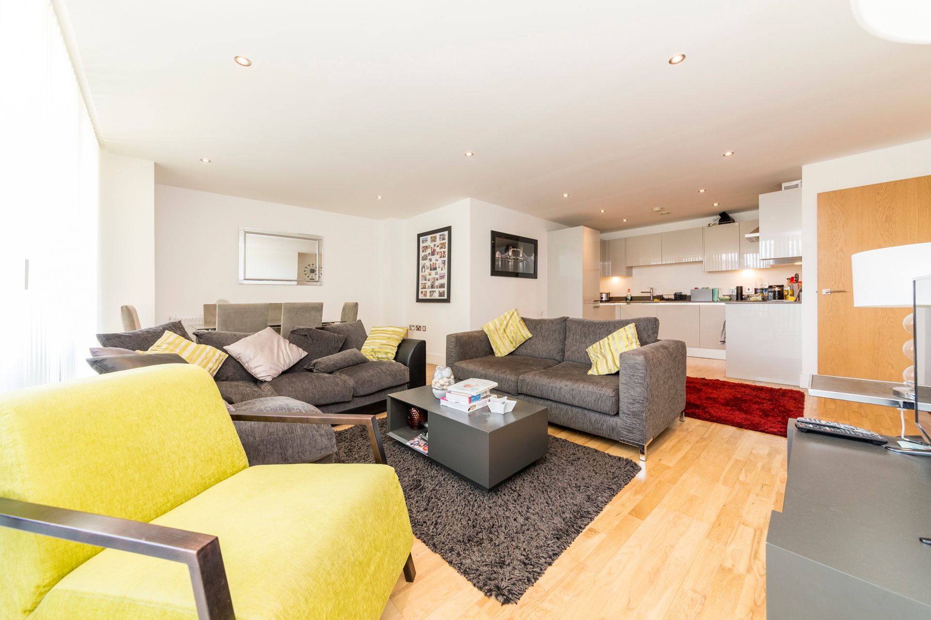 3 bed flat to rent in The Crescent, 2 Seager Place, London SE8 Zoopla