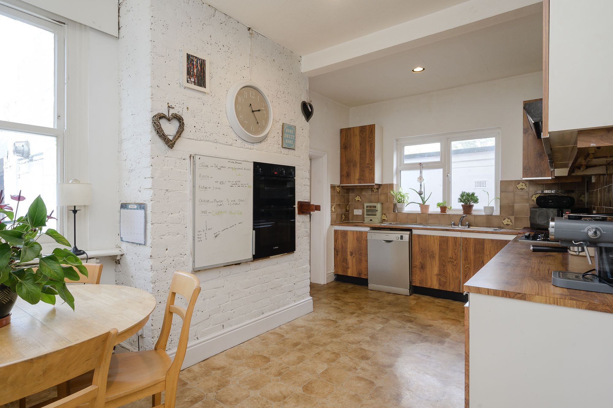 6 bed detached house for sale in Milbourne Lane, Esher KT10 Zoopla