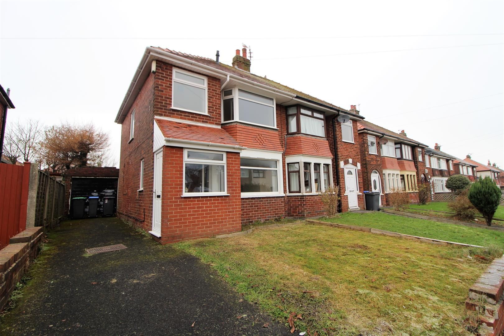 3 bed property to rent in Rivington Avenue, Bispham, Blackpool FY2 Zoopla