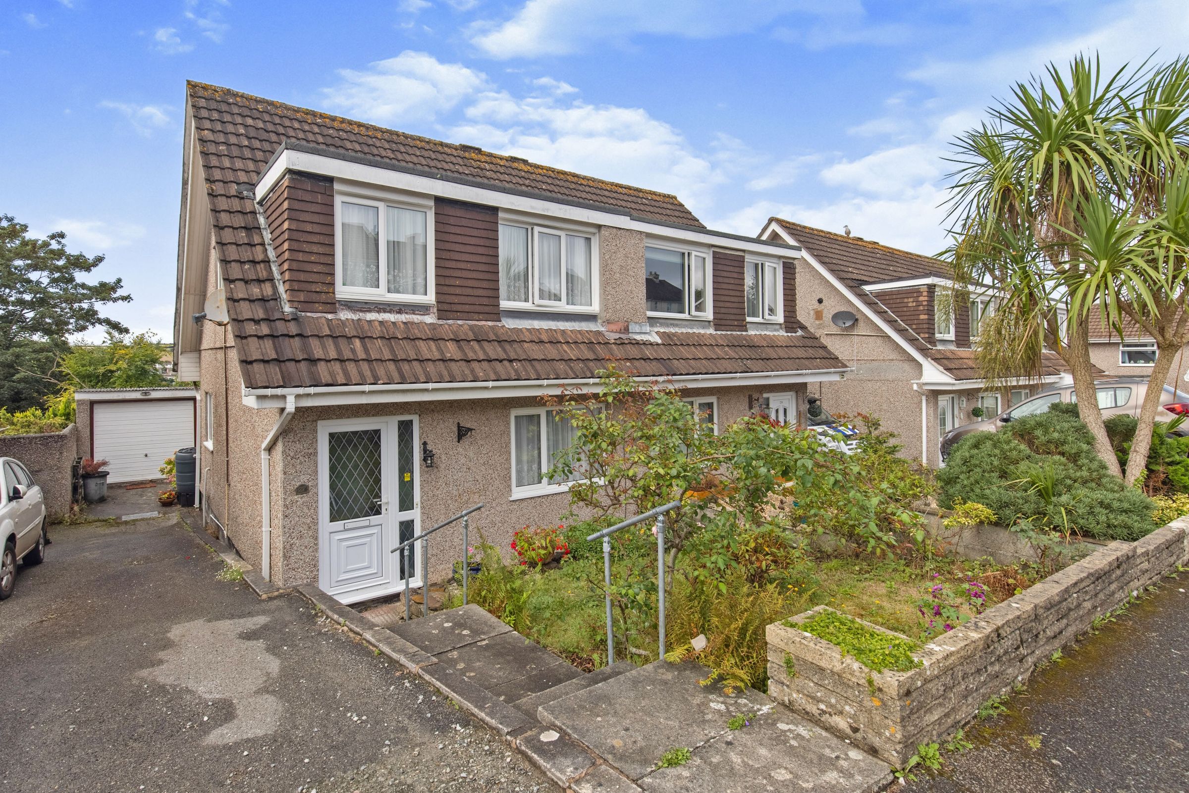 3 bed semidetached house for sale in Hawthorns, Saltash PL12 Zoopla