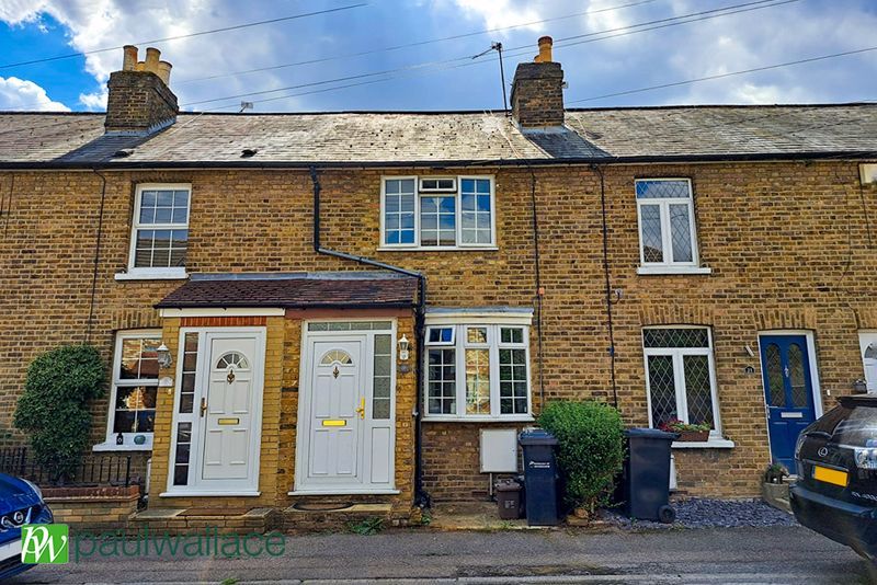 2 bed terraced house for sale in Cromwell Road, Cheshunt, Waltham Cross EN7 Zoopla