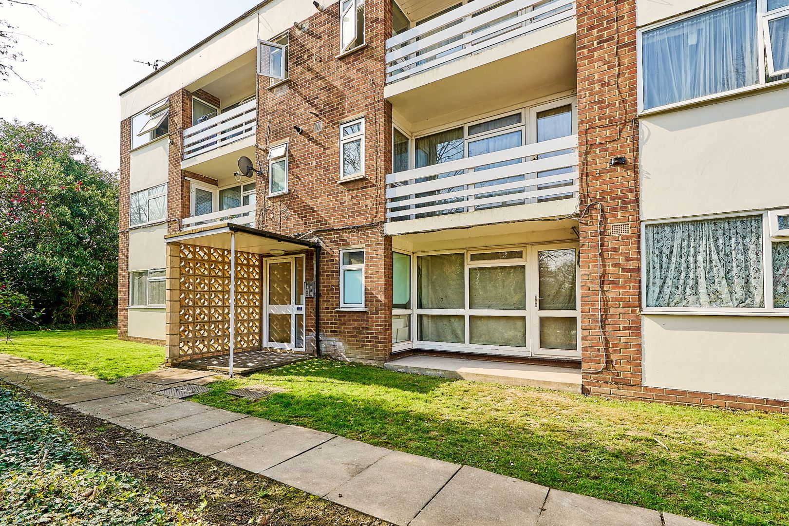 Studio for sale in 290 Heston Road, Hounslow TW5 Zoopla