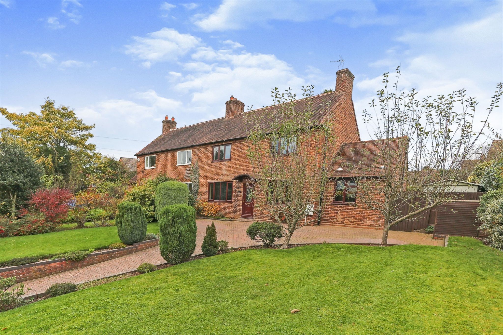 4 bed semidetached house for sale in Maxstoke Lane, Meriden, Coventry