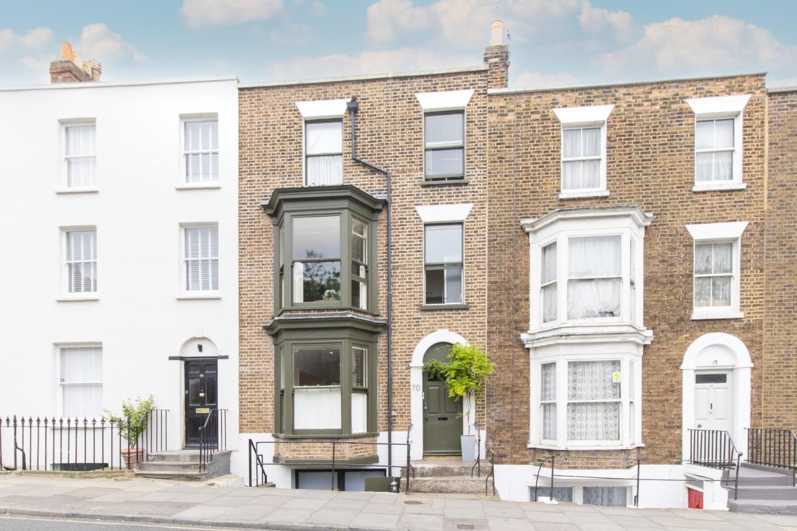 1 bed flat for sale in Trinity Square, Margate CT9 Zoopla